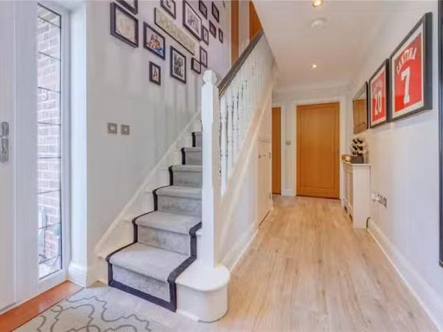 House for rent in Five Acres, Hertfordshire