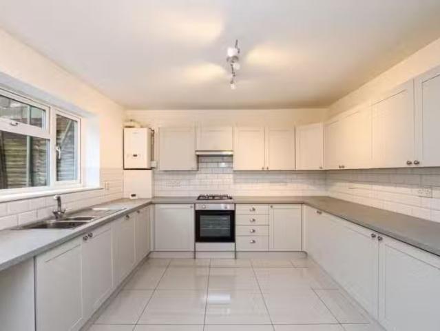House for rent in Portslade Village, Brighton & Hove