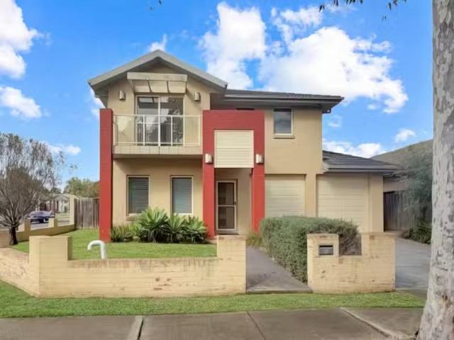 House for rent in Waterside Estate, Sydney