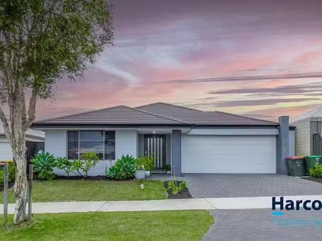 House for rent in Banksia Grove, Western Australia