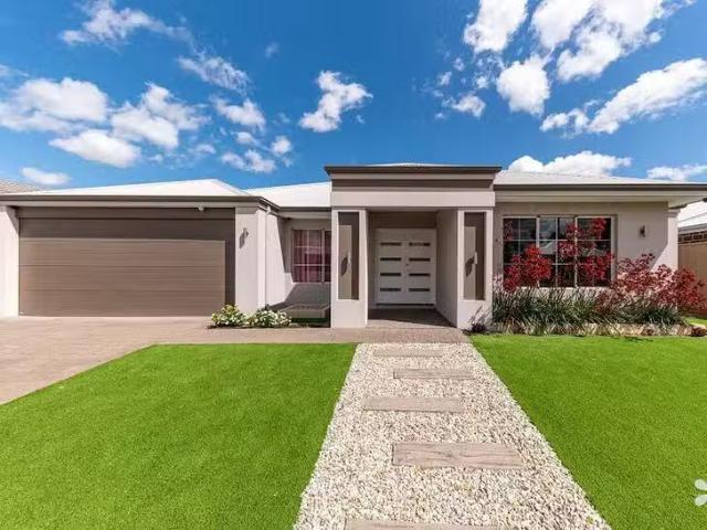 House for rent in Huntingdale, Western Australia