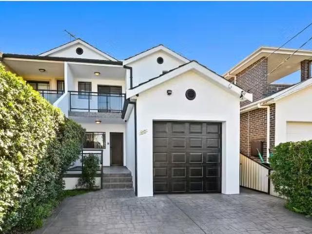 Condo for rent in Sydney, New South Wales