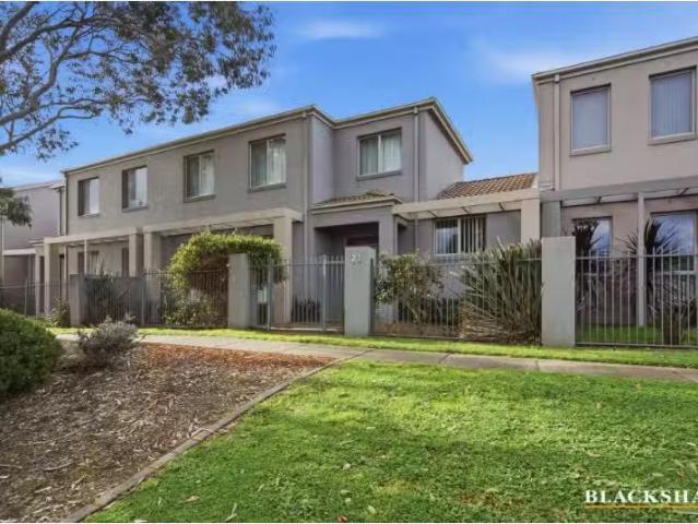Condo for rent in Bruce, Australian Capital Territory