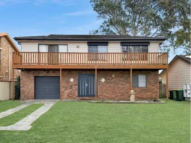 House for rent in Mannering Park, New South Wales