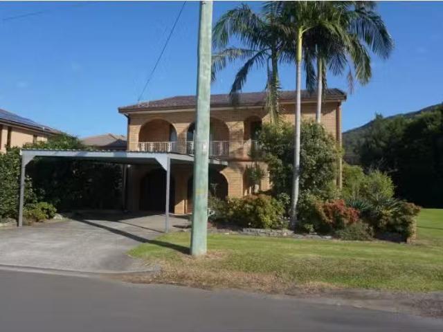 House for rent in Wollongong West, New South Wales