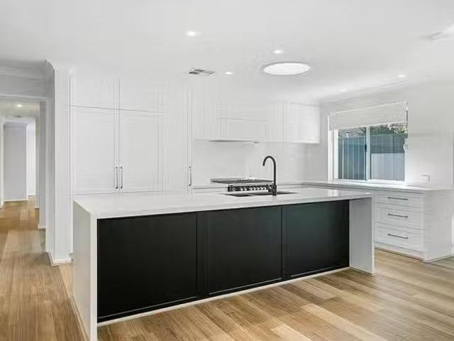 House for rent in Penshurst, Victoria