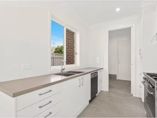 Condo for rent in Wollongong West, New South Wales