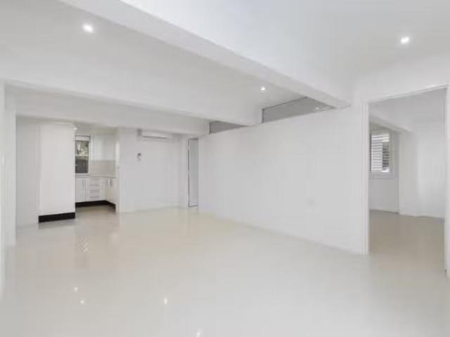 Condo for rent in Killarney Vale, New South Wales