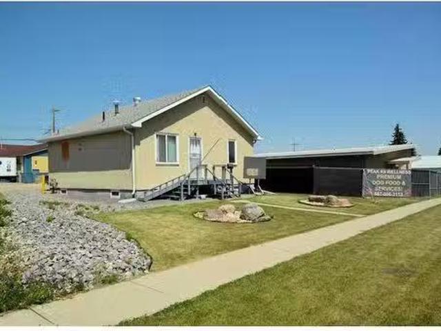 House for rent in Edson, Alberta
