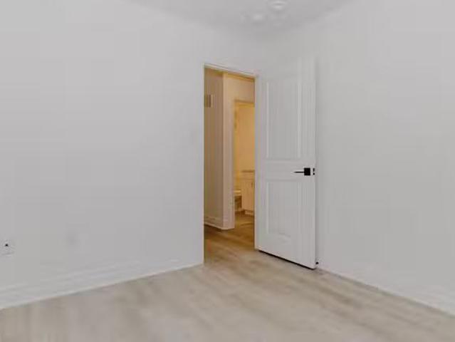 Condo for rent in Milton, Ontario