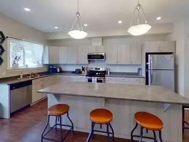 Condo for rent in Alberta
