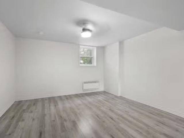 Condo for rent in St. Leonard's, Quebec