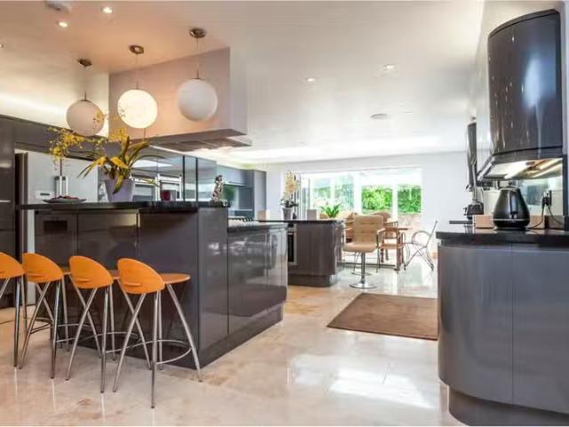 House for rent in Fossebridge, Gloucestershire