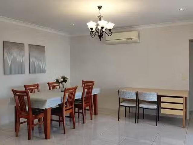 House for rent in Middle Ridge, Queensland