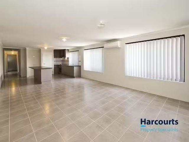 House for rent in Canning Vale, Western Australia