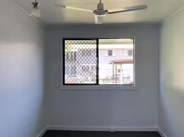 Apartment for rent in Hinchinbrook, Queensland