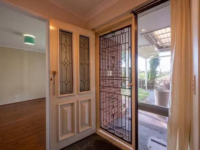 House for rent in Yangebup, Western Australia