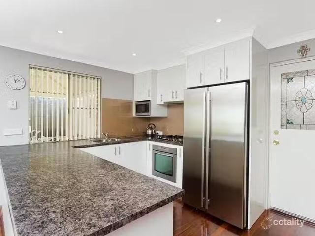 House for rent in Success, Western Australia