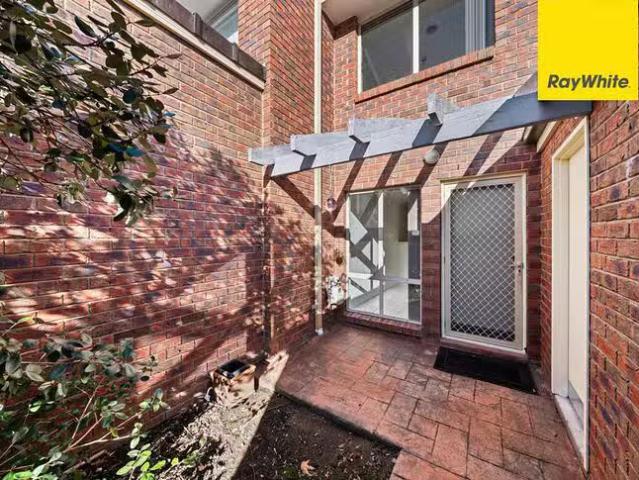 House for rent in Woden, Australian Capital Territory