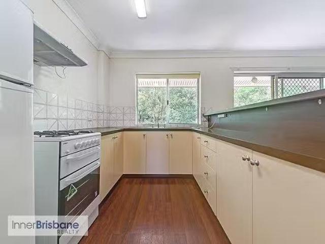 Apartment for rent in Toombul, Queensland