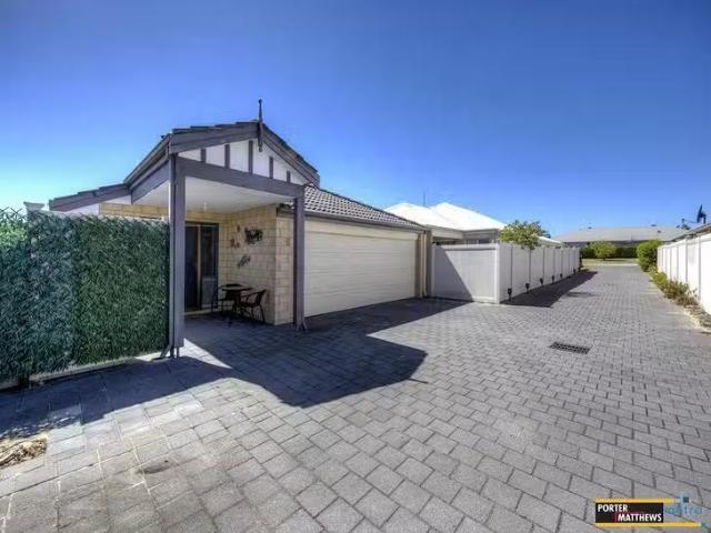 House for rent in High Wycombe, Western Australia