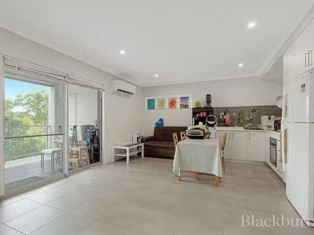 Apartment for rent in Myaree, Western Australia