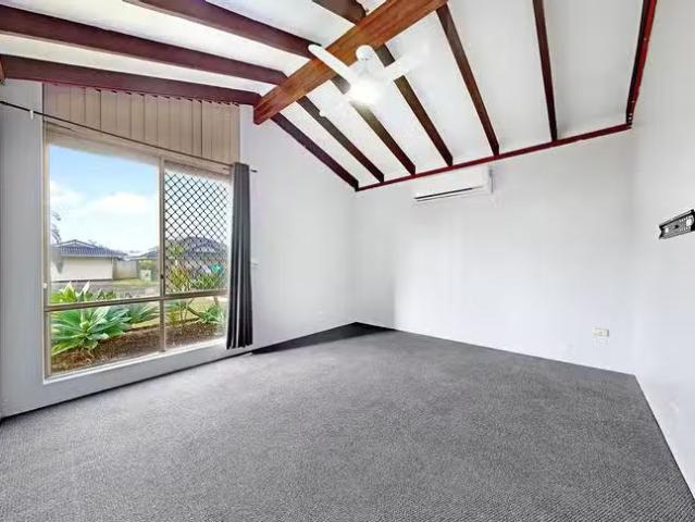 House for rent in Beechboro, Western Australia