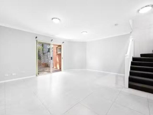 Condo for rent in Leichhardt, New South Wales