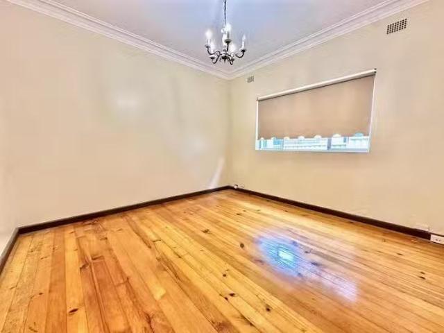 House for rent in Rose Bay, Tasmania