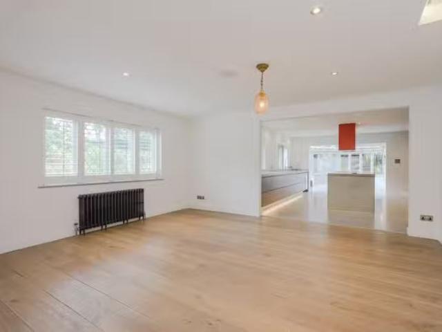 House for rent in Cobham, Elmbridge