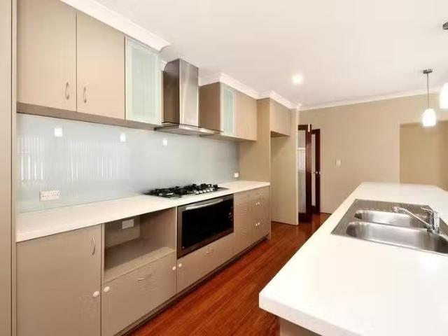 House for rent in Shoalwater, Western Australia