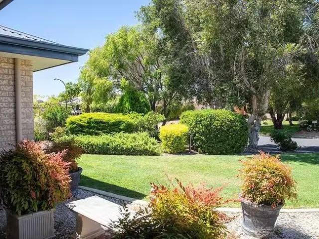 House for rent in Broadwater, Western Australia