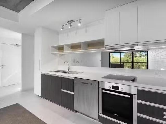 Apartment for rent in North Coogee, Western Australia