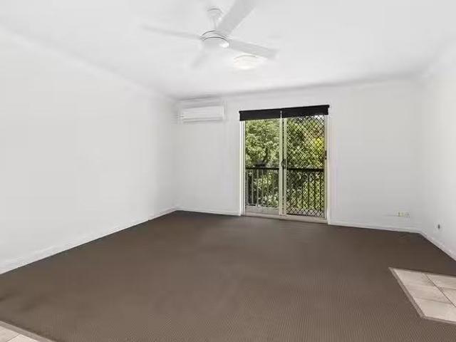 Apartment for rent in Toombul, Queensland