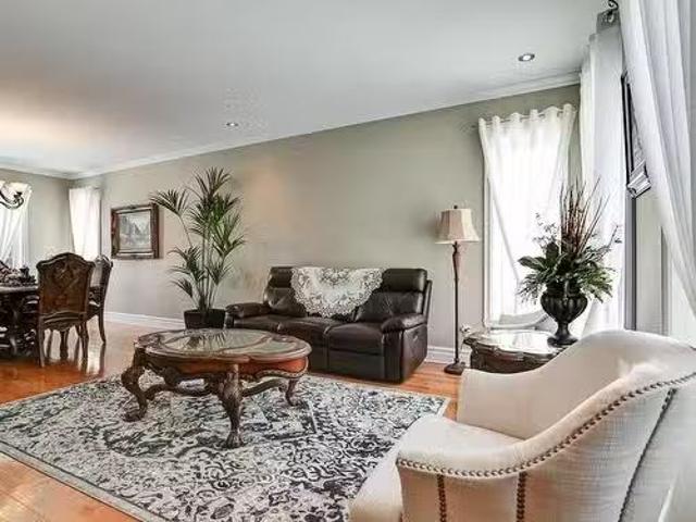 House for rent in Brossard, Quebec
