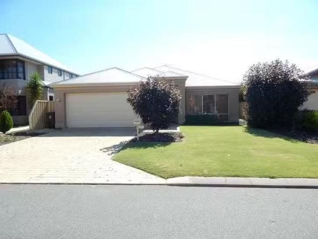 House for rent in Stirling, Western Australia