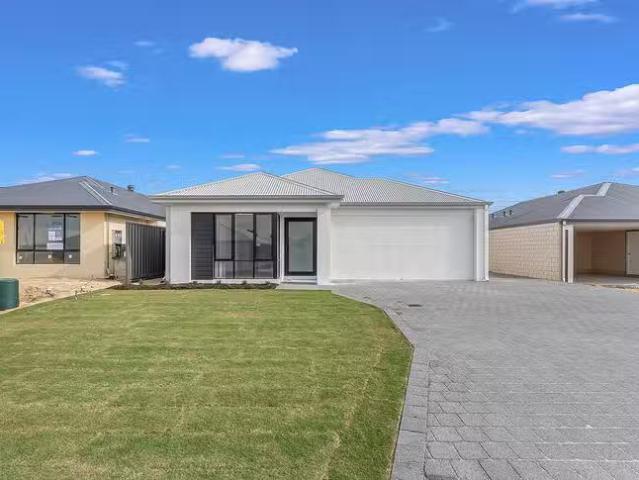 House for rent in Parklands, Western Australia
