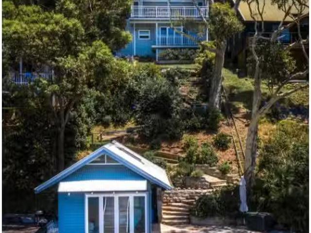 House for rent in Scotland Island, New South Wales