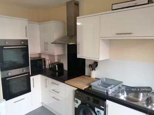House for rent in Sydenham, Warwick