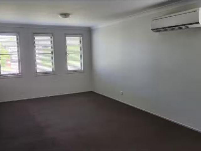 House for rent in Woongarrah, New South Wales