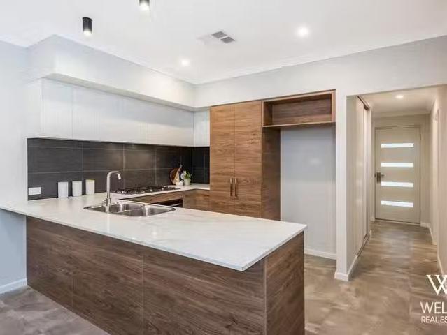 House for rent in Carlisle, Western Australia