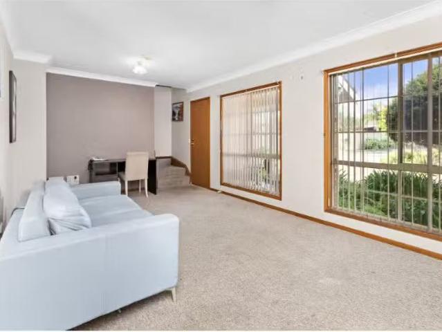 Condo for rent in Wollongong West, New South Wales