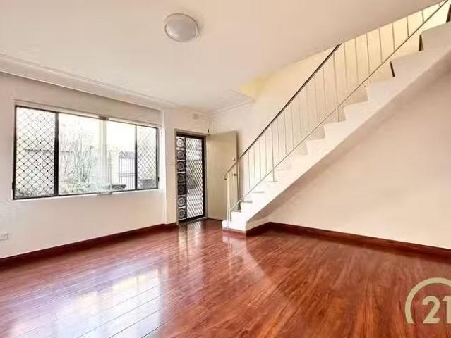 House for rent in Carramar, New South Wales