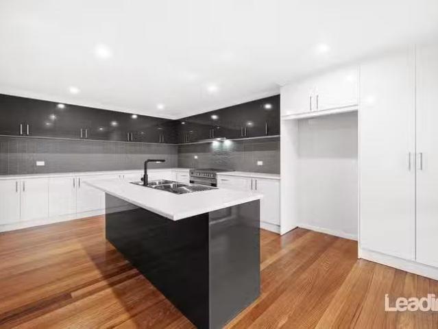 House for rent in Bolinda, Victoria