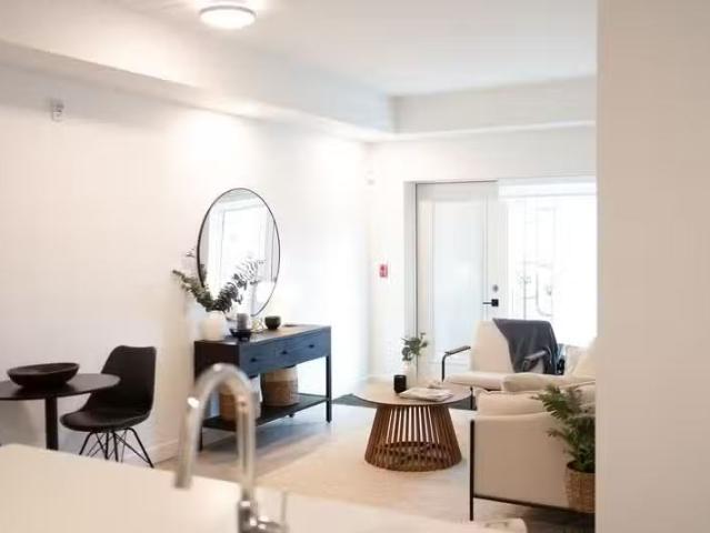 Condo for rent in East St. Paul, Manitoba