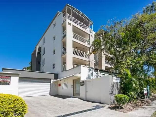 Apartment for rent in Toombul, Queensland