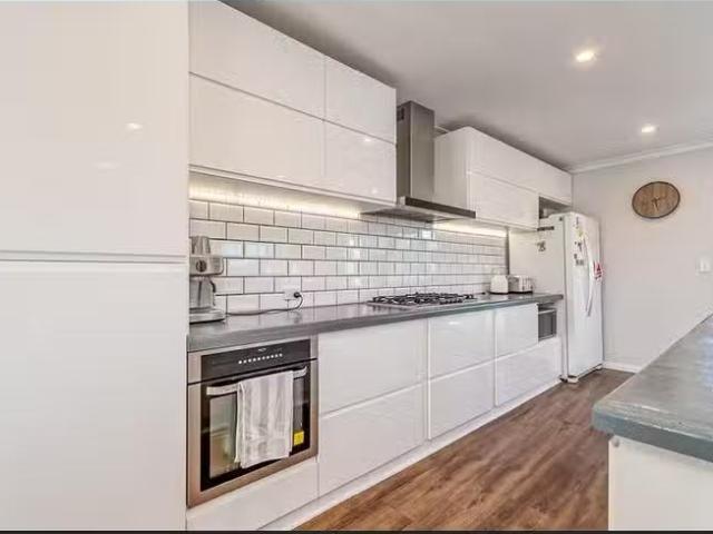House for rent in Warwick, Western Australia