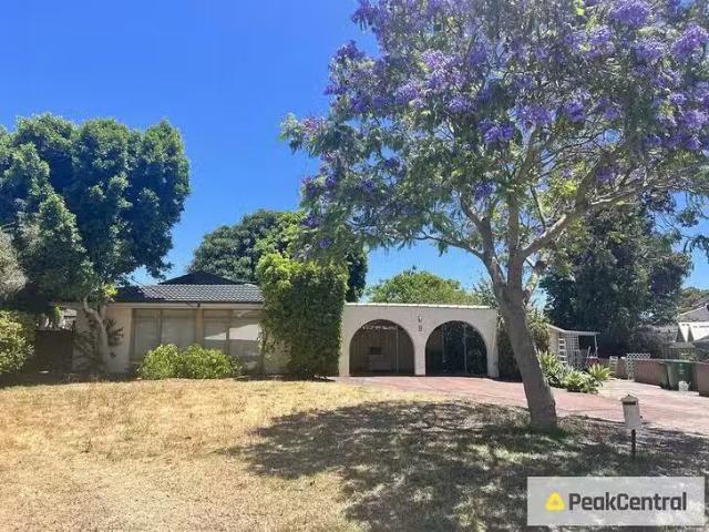 House for rent in Kardinya, Western Australia
