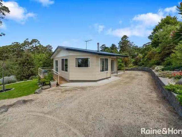 House for rent in Fern Tree, Tasmania