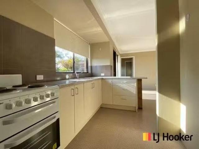 House for rent in Spearwood, Western Australia